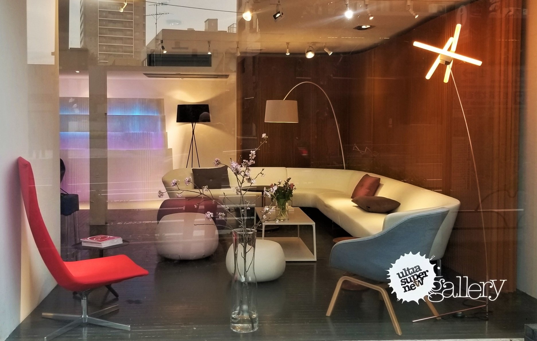 aoyama showroom main
