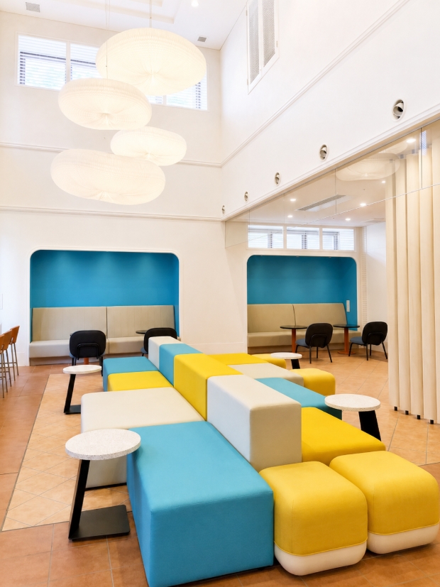 Centara Life Hotel Namba Lounge Area