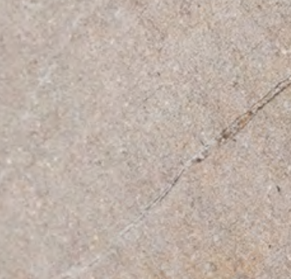 var0018_mo_top_c_4